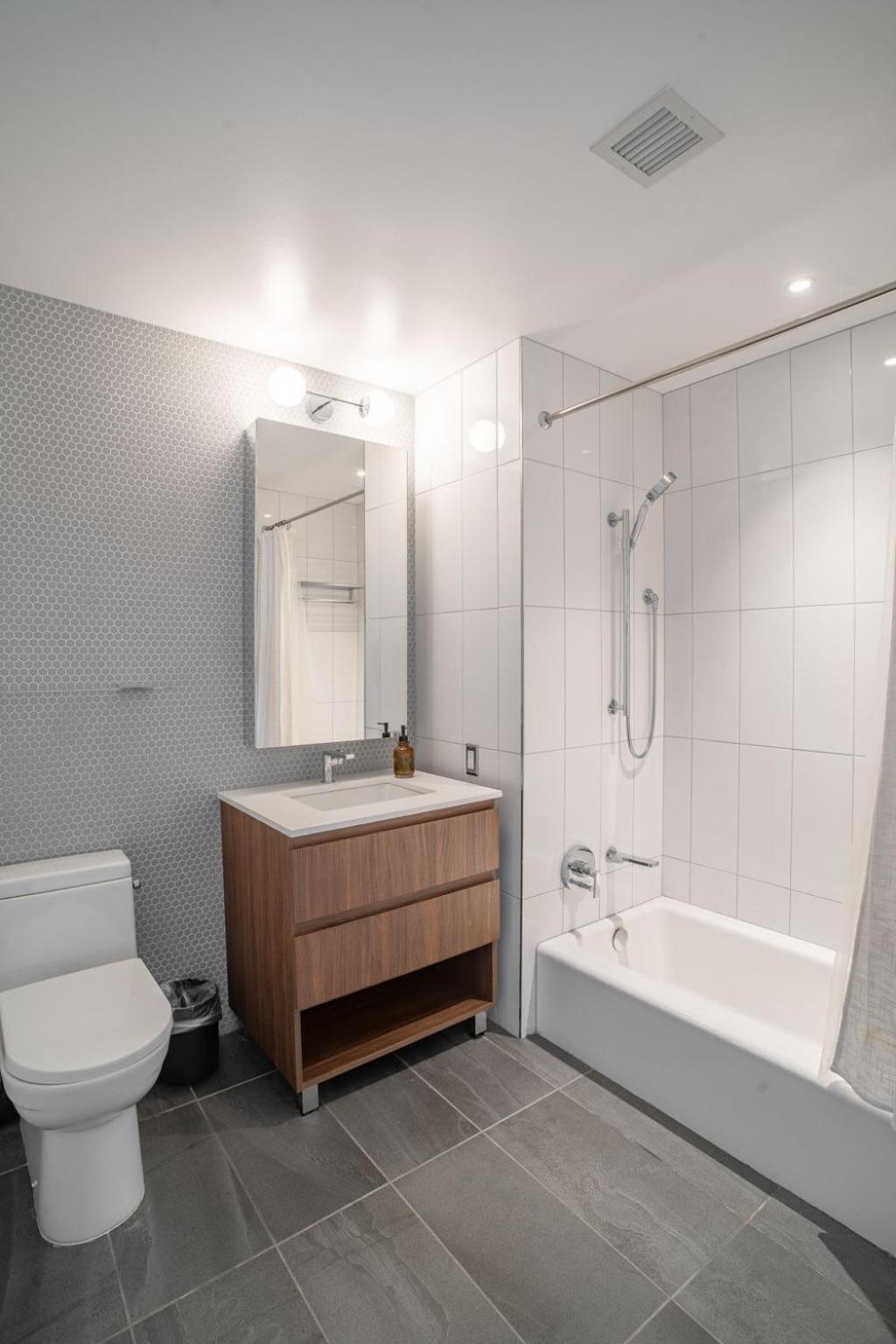 Modern Stylish 2Br 2Ba Apartment In Hudson Yard 뉴욕 외부 사진