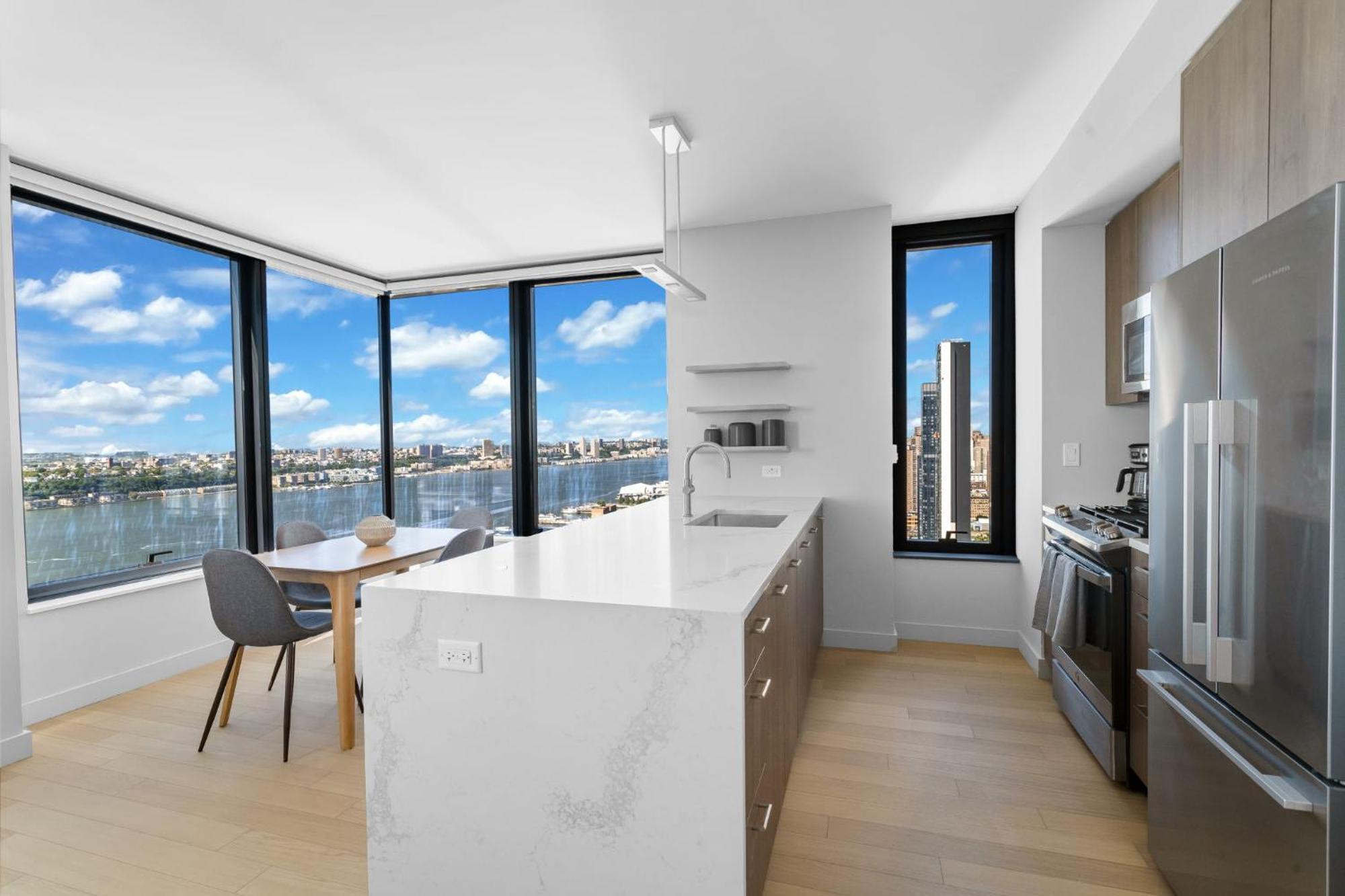 Modern Stylish 2Br 2Ba Apartment In Hudson Yard 뉴욕 외부 사진