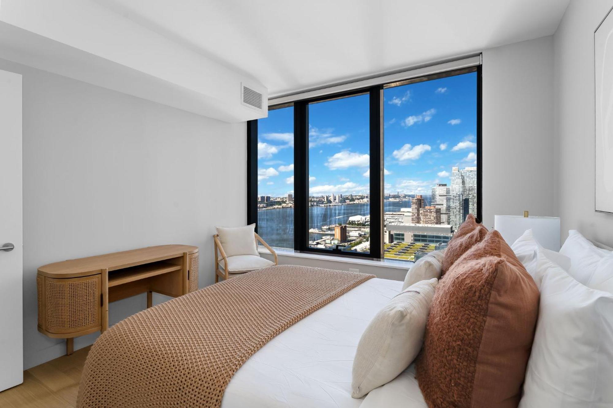 Modern Stylish 2Br 2Ba Apartment In Hudson Yard 뉴욕 외부 사진