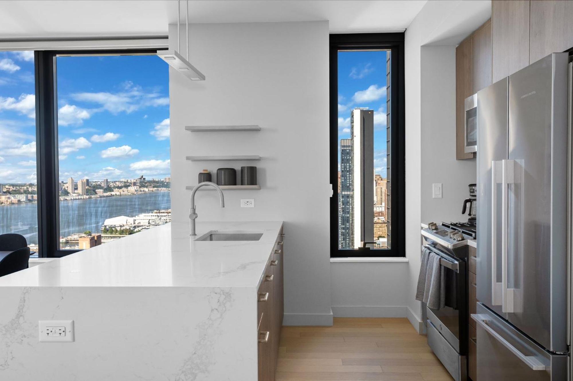 Modern Stylish 2Br 2Ba Apartment In Hudson Yard 뉴욕 외부 사진